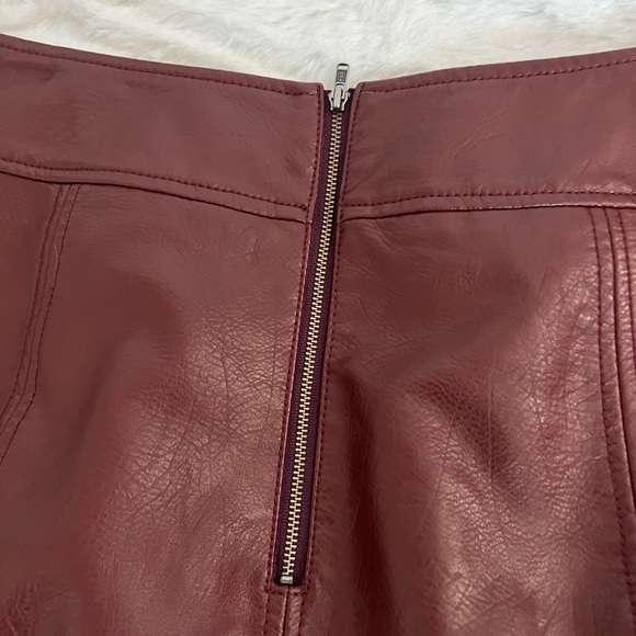 Free People Skirt. faux leather skirt - Picture 3 of 4